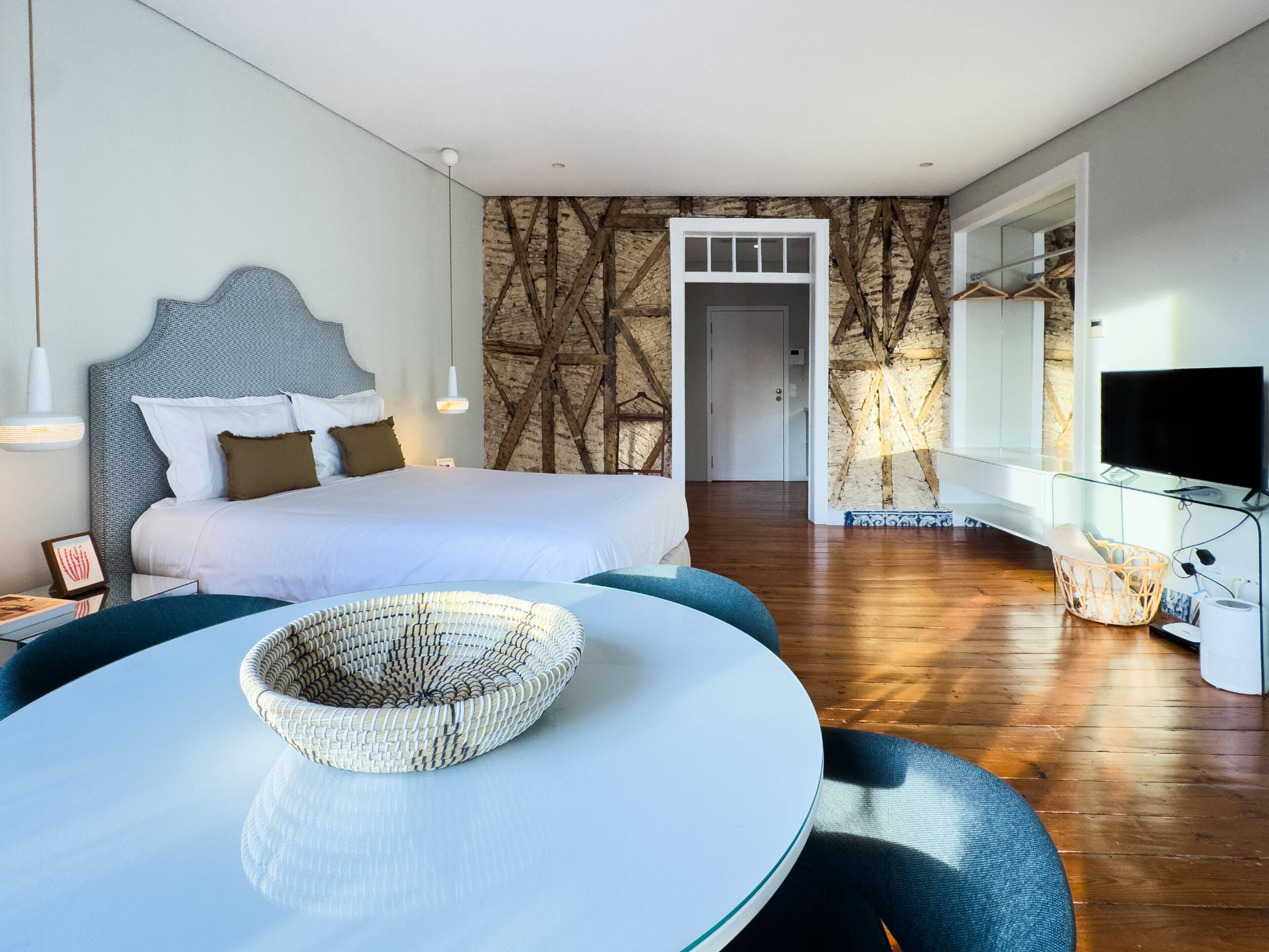 1 間睡房、熨斗/熨衫板、上網、床單