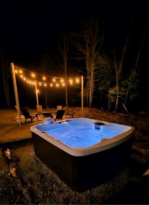 Bain à remous extérieur