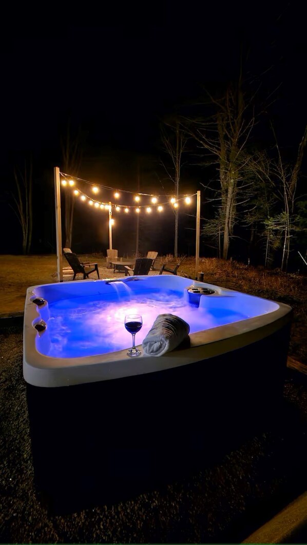 Bain à remous extérieur