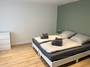 4 habitaciones, wifi y ropa de cama 