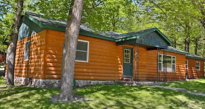 Cozy Northwoods Retreat - Steps from Private Beach