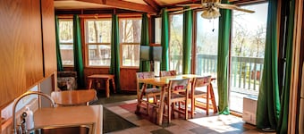 Stunning Octagon Cabin Getaway