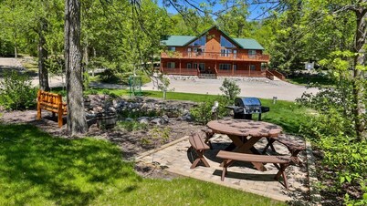 Northwoods Group Lodging – Ideal for Large Families