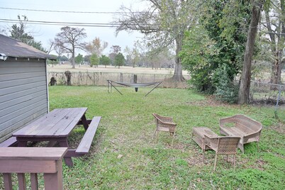 Safe 3BR/2BA Shreveport Home Central to Restaurants, Hospitals & Military Base.