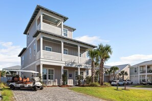 7 bedrooms - Miramar Beach Jewel Ultimate Group Retreat 5 King Bedrooms Pool Backyard (Miramar Beach)