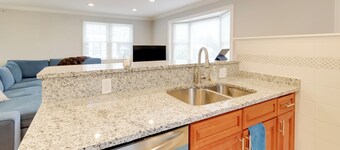 DC Area Home ~ 1 Mi to Metro: WFH Friendly!