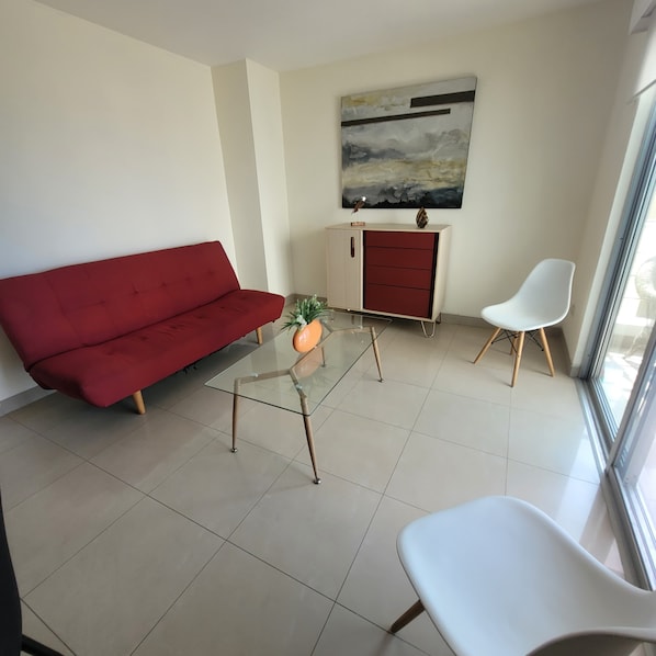 Living area - Spectacular location in manta! (Manta)