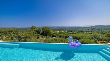 Una piscina riscaldata