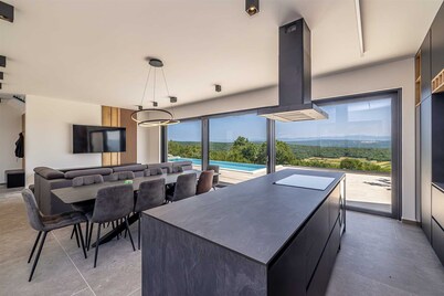 Villa ELEVATION with heated pool