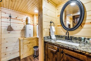 House | Bathroom