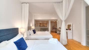 1 habitación, escritorio, tabla de planchar con plancha y wifi