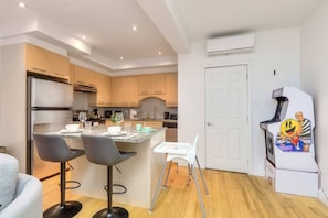 Interior - Take a break in a modern loft on the plateau Walk (Montréal)