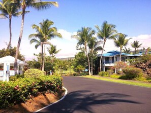 Property grounds - Club Wyndham Mauna Loa Village - 2 Bedroom (Kailua-Kona)