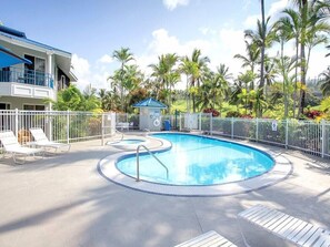 A heated pool - Club Wyndham Mauna Loa Village - 2 Bedroom (Kailua-Kona)