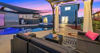 Spacious 5-bedroom POOL House with WiFi and AC in charming Chula Vista