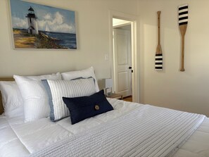 3 makuuhuonetta, silitysrauta/-lauta, Wi-Fi, vuodevaatteet