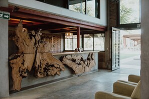 Reception - Hotel-L86 (Valle de Guadalupe)