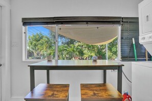 Miscellaneous - Zen 2br, 7 Min From Beach & Airport, Save Now! (Dania Beach)