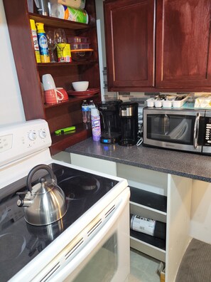 Microwave, oven, stovetop