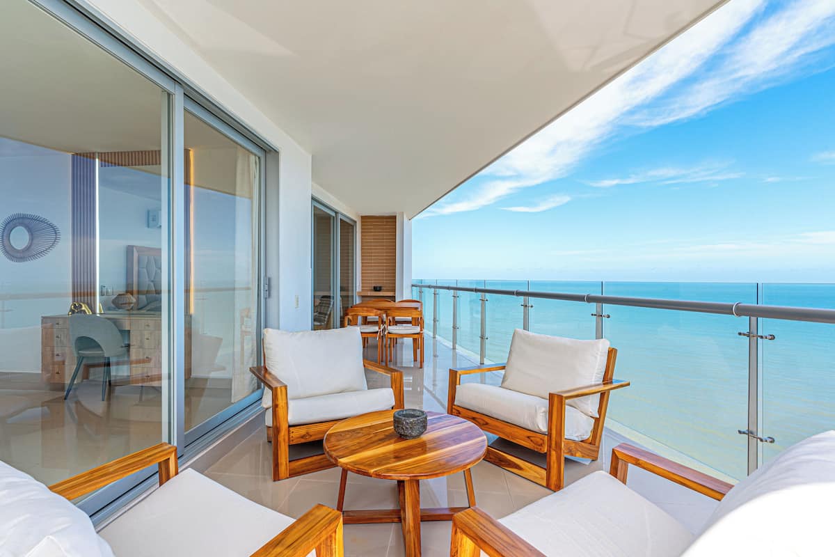 Apartment, Beach View | Ruang tamu | 50 inci sebuah televisyen pintar dengan digital
