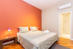 2 dormitorios, tabla de planchar con plancha, wifi y ropa de cama