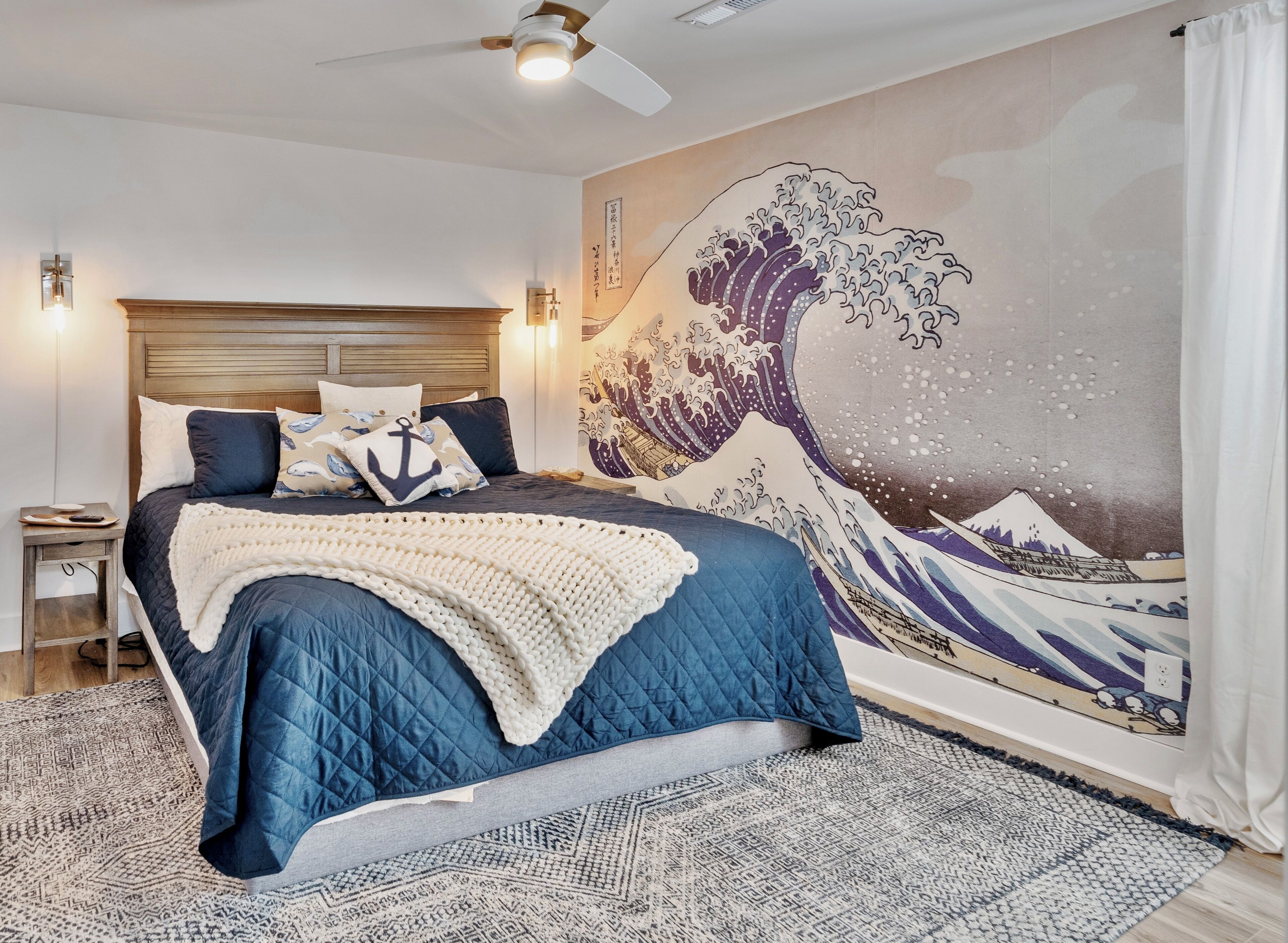 6 bedrooms, iron/ironing board, travel cot, WiFi