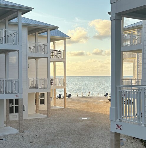 Oceanfront Islamorada Townhome- Private Dock, Pool & Pet-Friendly