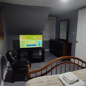 5 dormitorios, tabla de planchar con plancha, wifi y ropa de cama