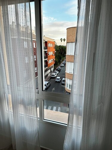 Centrally located apartment with free garage