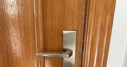 Centrally located apartment with free garage