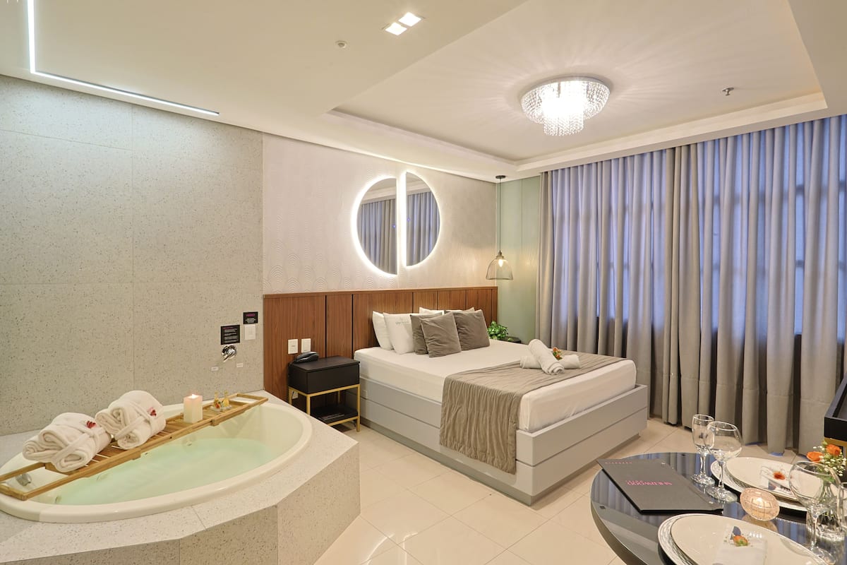 Luxe kamer | Een minibar, verduisterende gordijnen, geluiddichte muren, gratis wifi