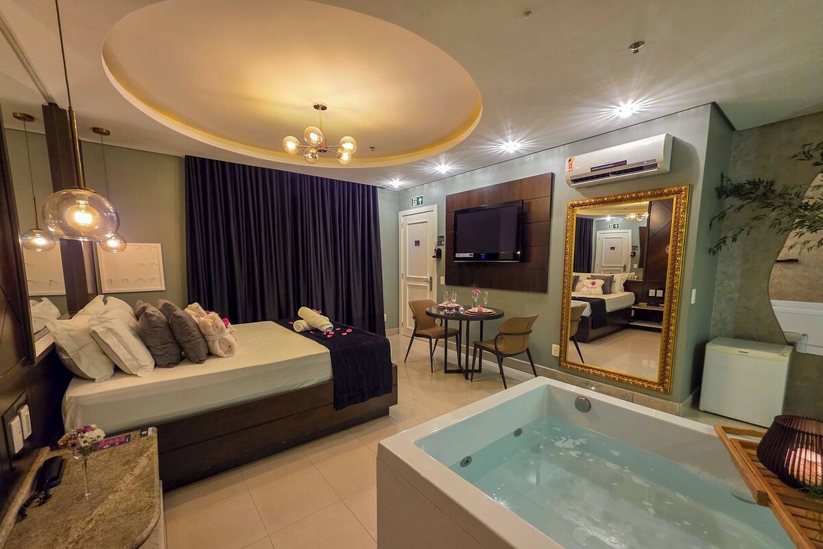 Premium kamer | Woonruimte | Televisie