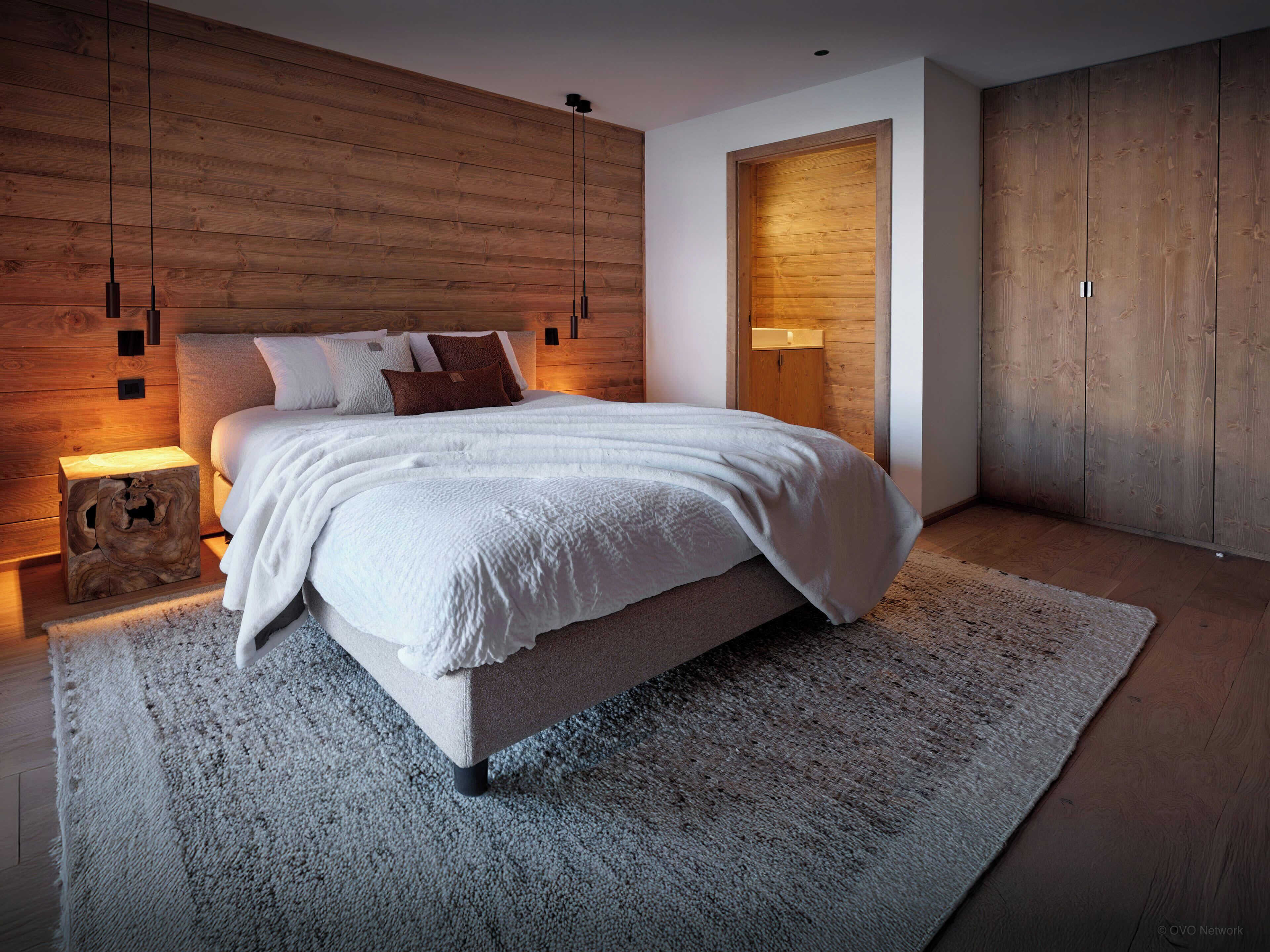6 bedrooms, WiFi, bed sheets