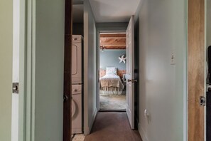 4 quartos, ferros/tábuas de passar roupa, Wi-Fi de cortesia