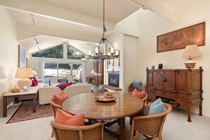 Exterior - Aspen_clarendon_2 (Aspen)