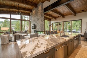 Exterior - Breck_bears_den (Breckenridge)