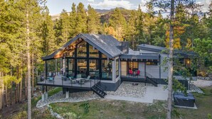 Exterior - Breck_elegance_4 (Breckenridge)