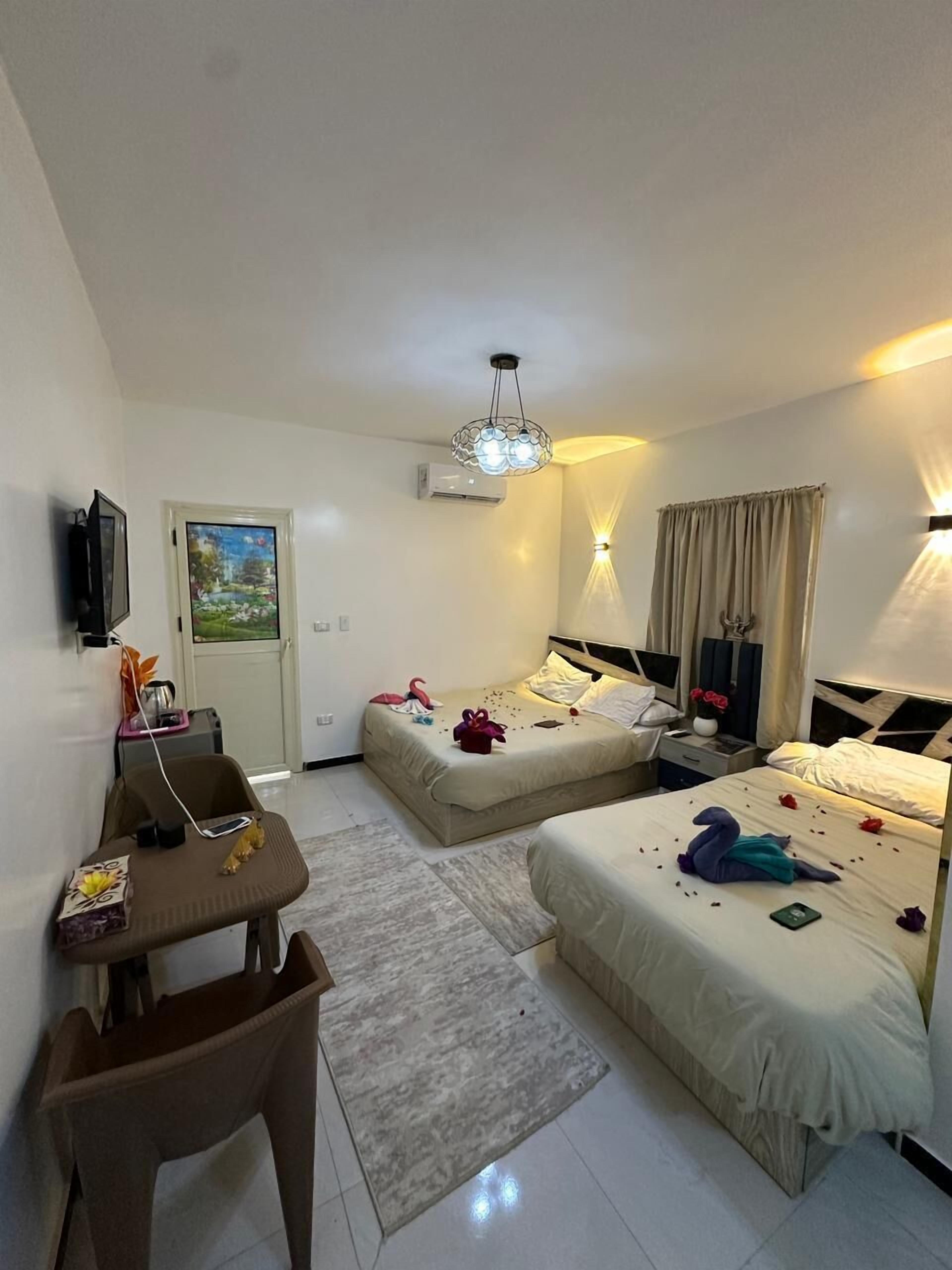 Comfort Quadruple Room, 2 Double Beds