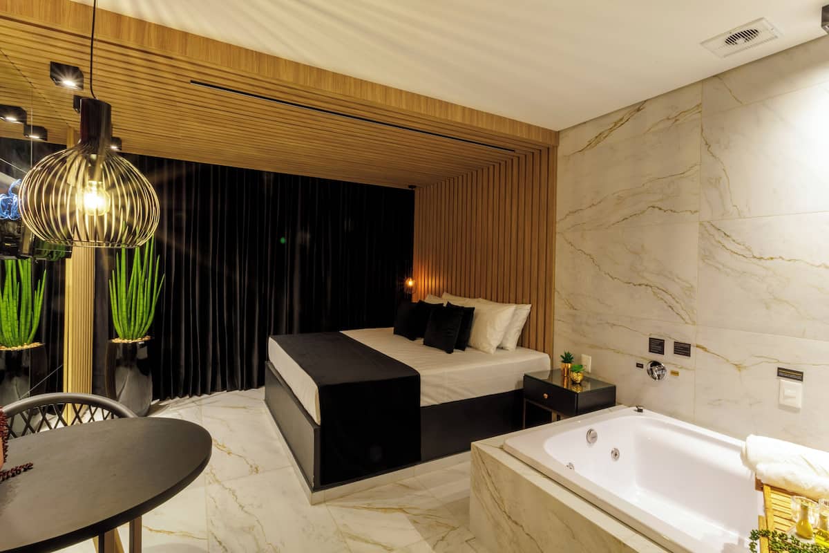 Executive Twin Room | Soundproofing, free WiFi