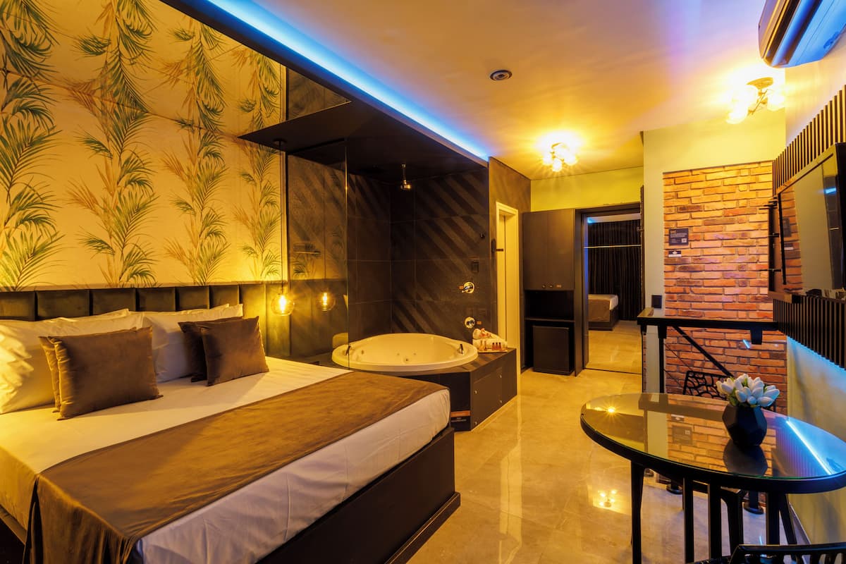 Basic Twin Room | Soundproofing, free WiFi