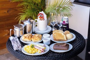 Desayuno continental todos los días (con cargo)