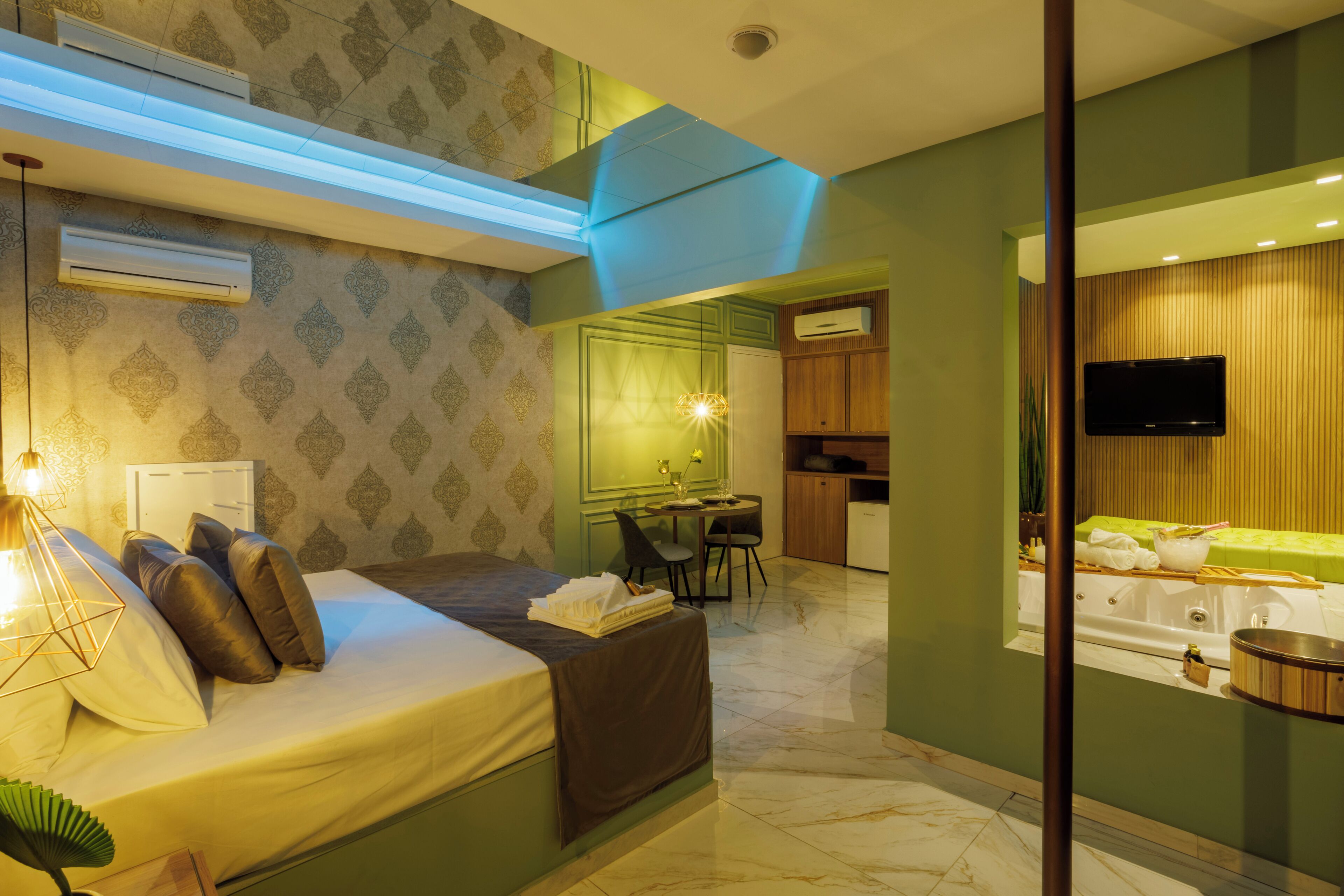 Foto - Medieval Motel SPA - Porto Alegre-RS