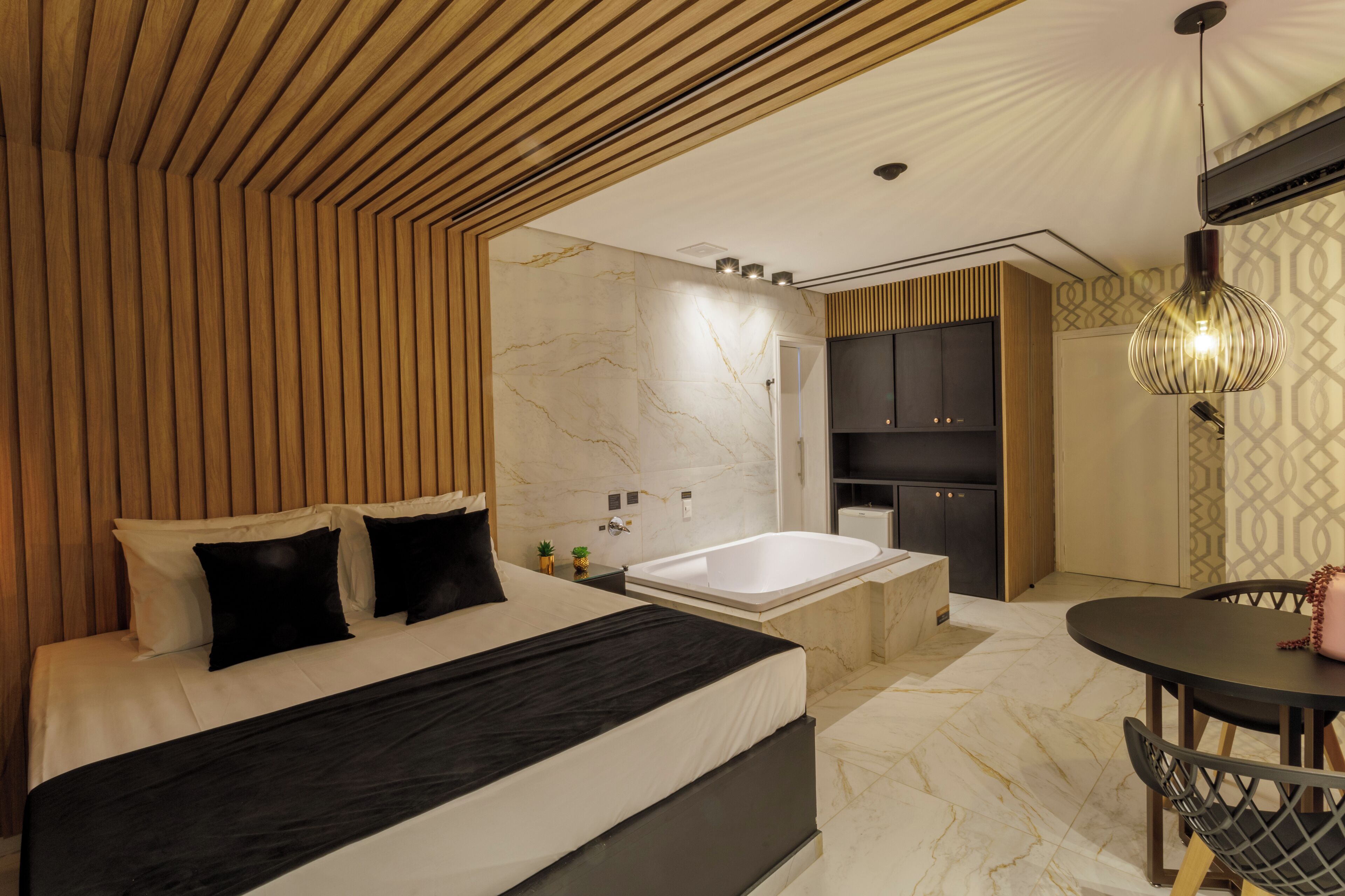 Habitació de luxe | Habitacions insonoritzades i wifi gratuïta 