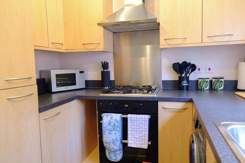 Haydon Stays Swindon<br> ( 5Bed sleeps 9)