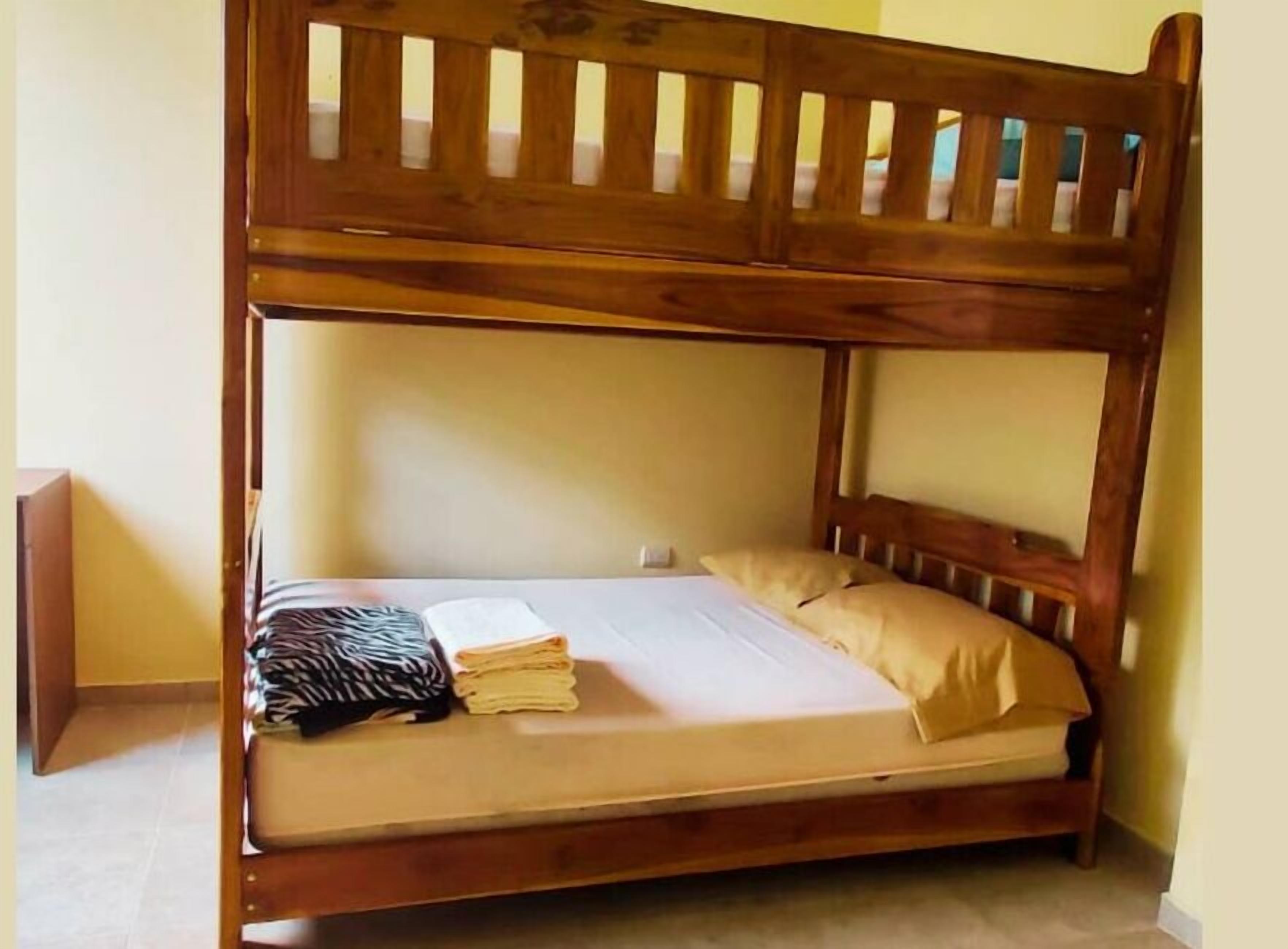 3 多间卧室、办公桌、熨斗/熨衣板、免费 WiFi