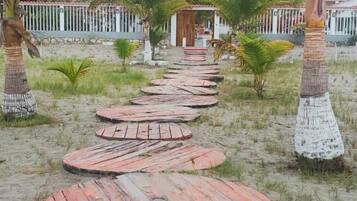 Jardines del alojamiento