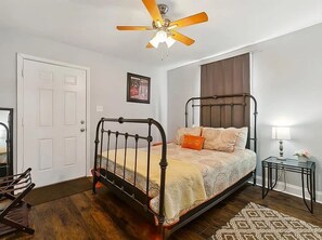 1 bedroom, iron/ironing board, free WiFi, bed sheets