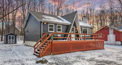 Burrow by Bidwell Cozy Arrowhead Lake Escape With Pools and Outdoor Adventures