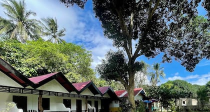 Nayon Inn