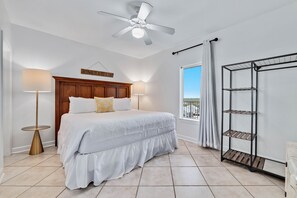 4 chambres, fer et planche à repasser, Wi-Fi, draps fournis